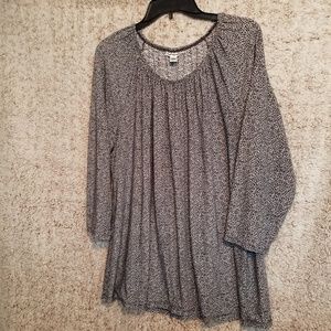 Croft and Barrow black and white blouse